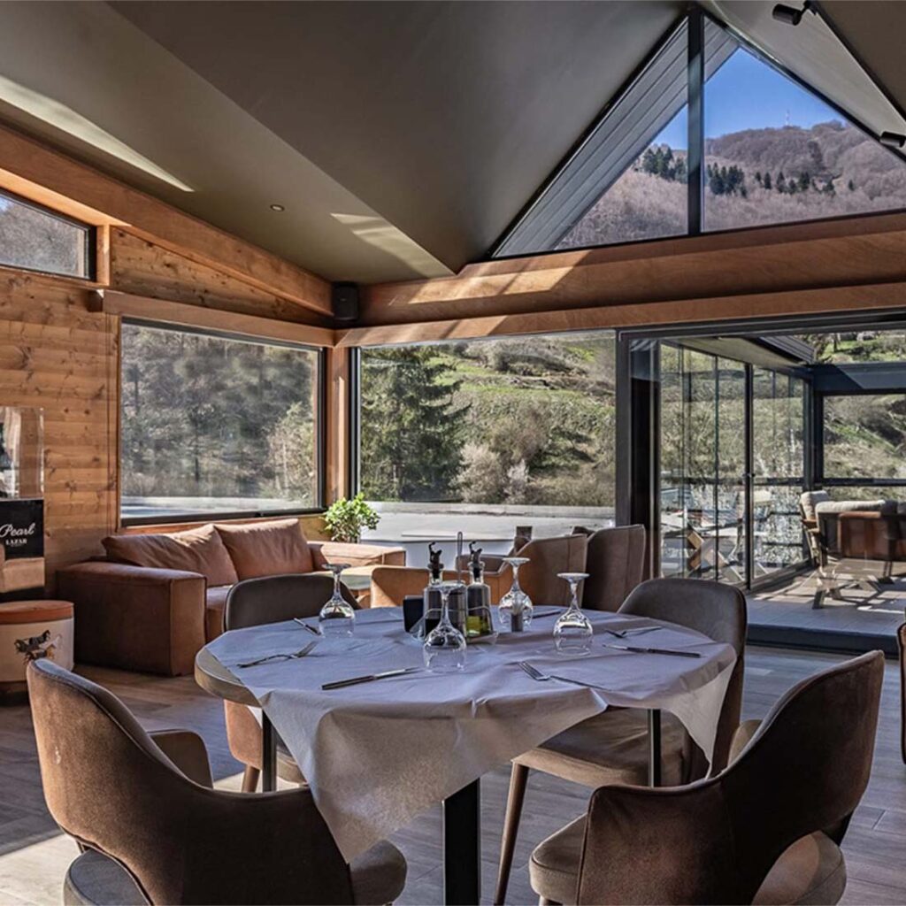 Ресторан, елегантен амбиент