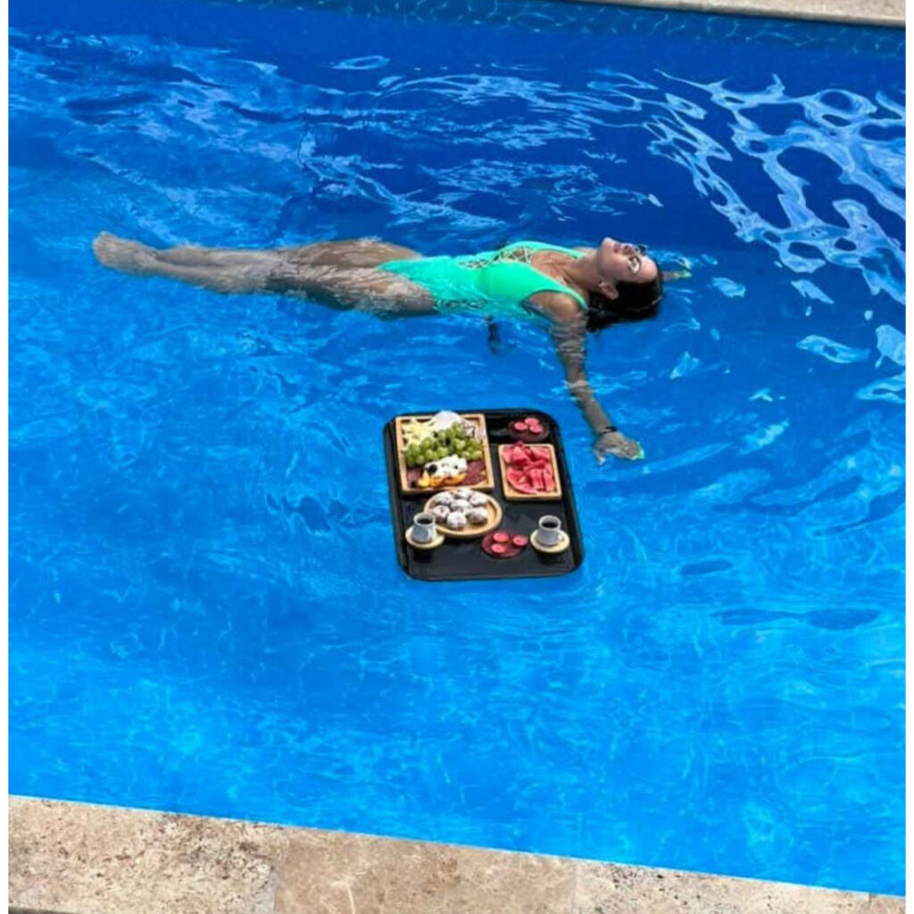 Приватен базен Вила Јана.