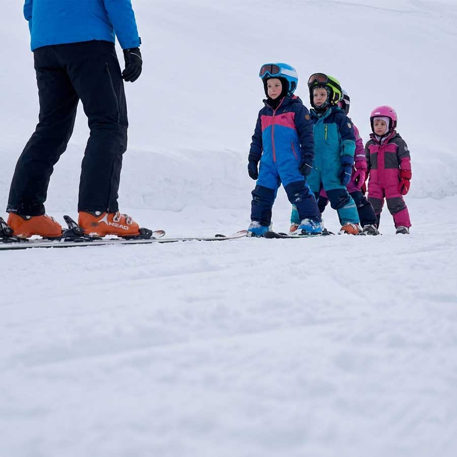 Ски часови за деца