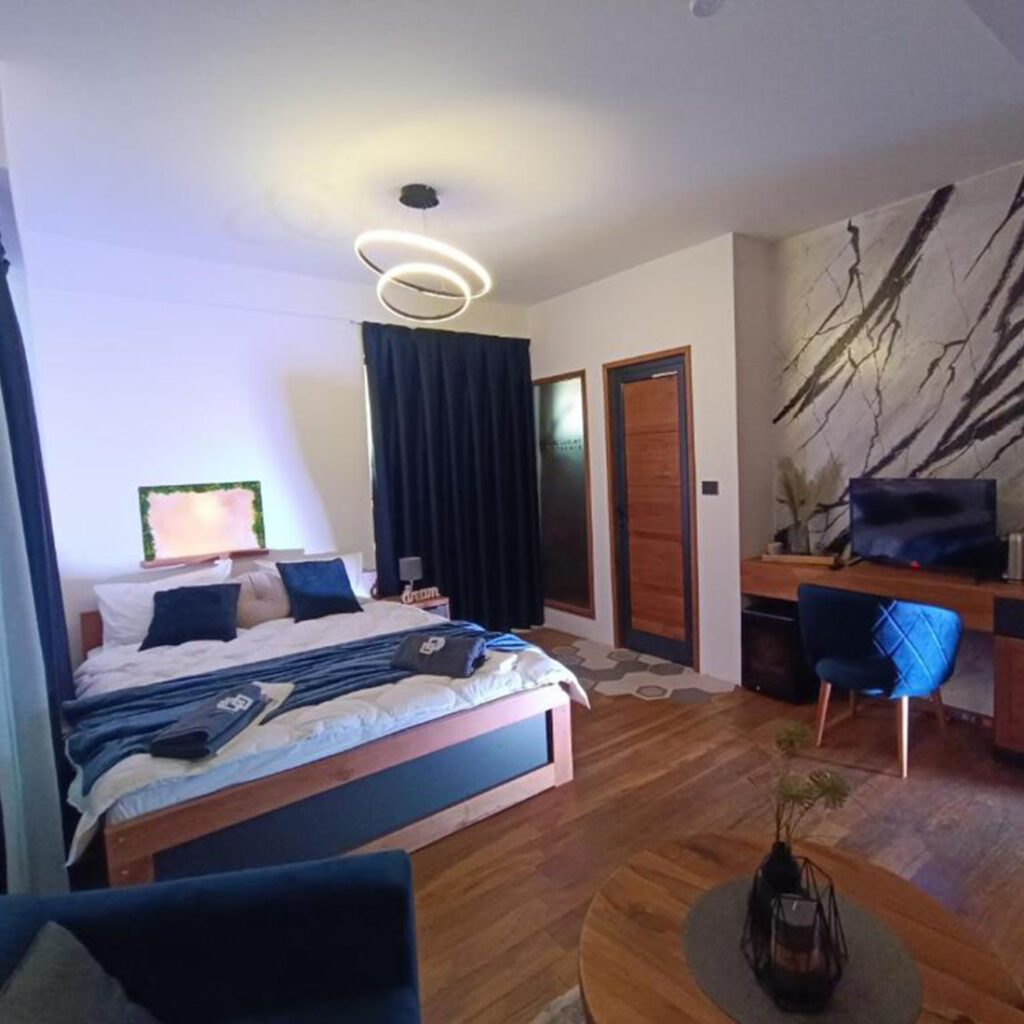 Романтично ноќевање -подарок за парови