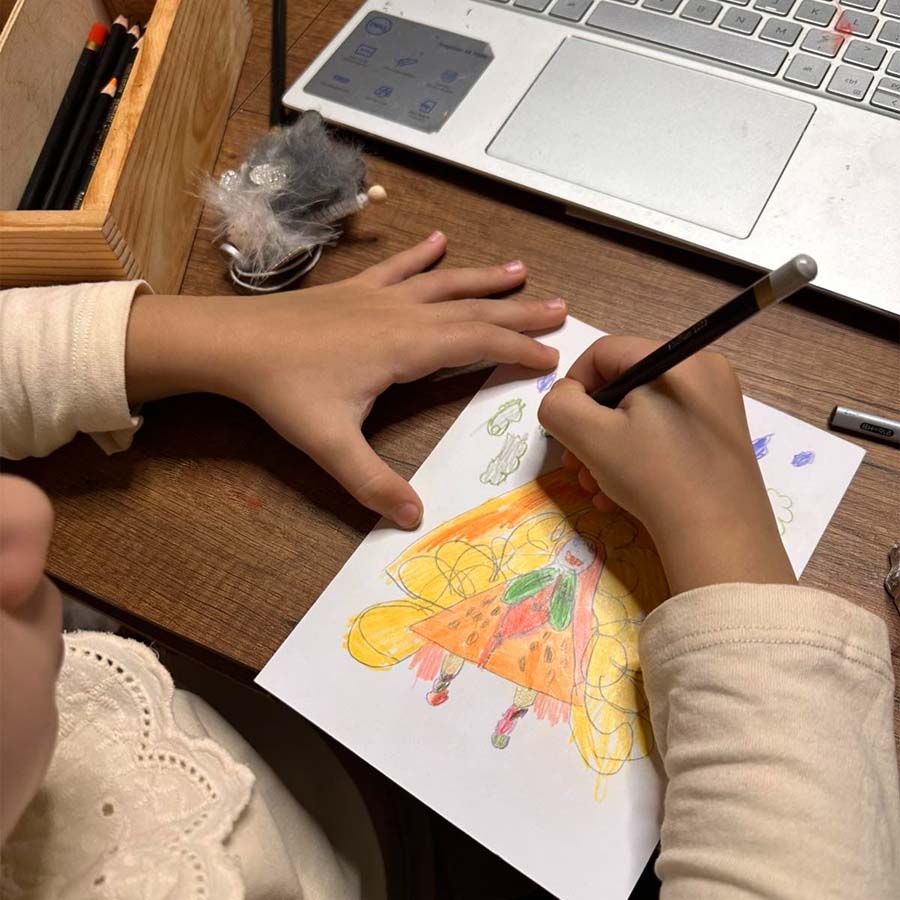 Подари фрактална работилница за креативна емоција