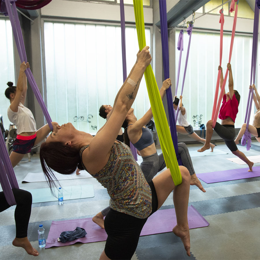 Забавно доживување во Aerial Movement Academy