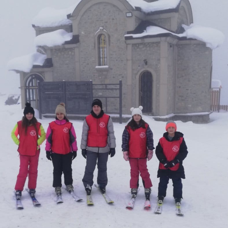 Безбедно скијање за почетници