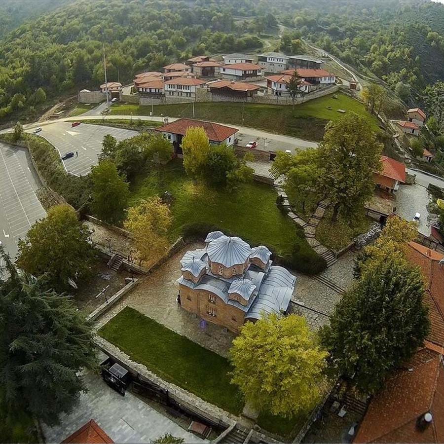 Живописни падини на планината Водно.