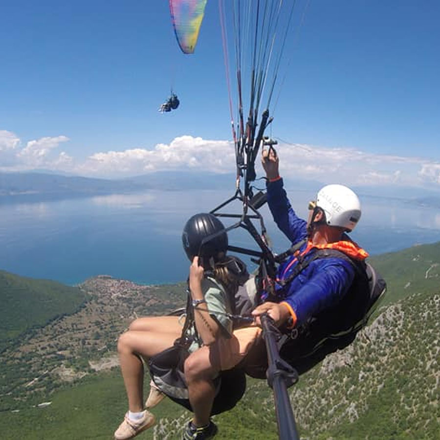 Тандем летање со параглајдер над Маврово