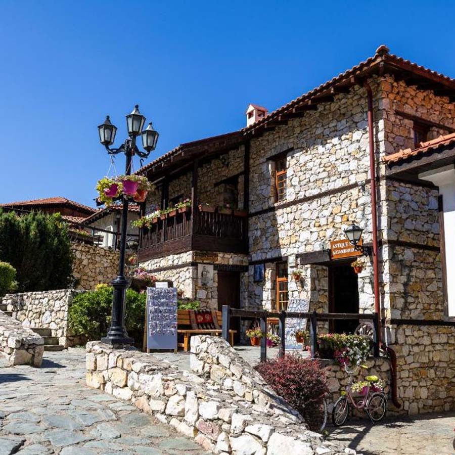 Традиционална куќа во Македонско Село.