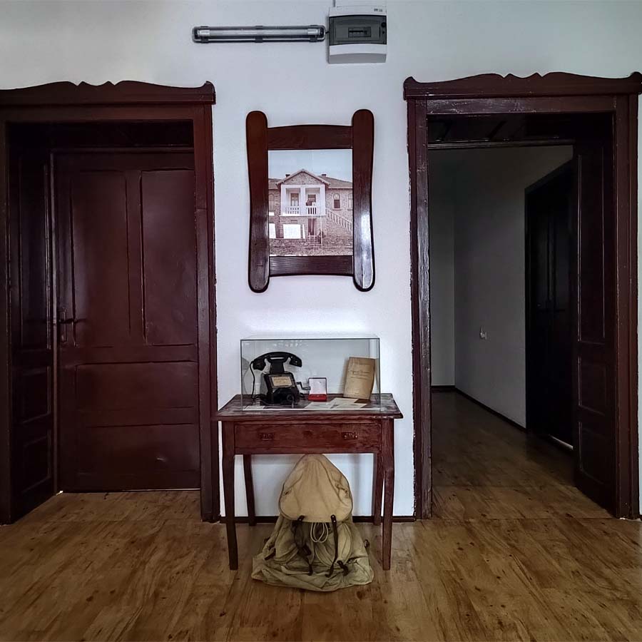 Автентична планинска атмосфера во домот