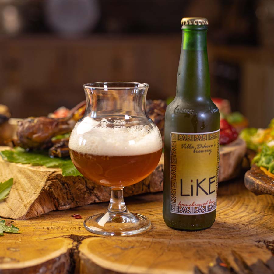 Домашно пиво во автентична трпезарија.