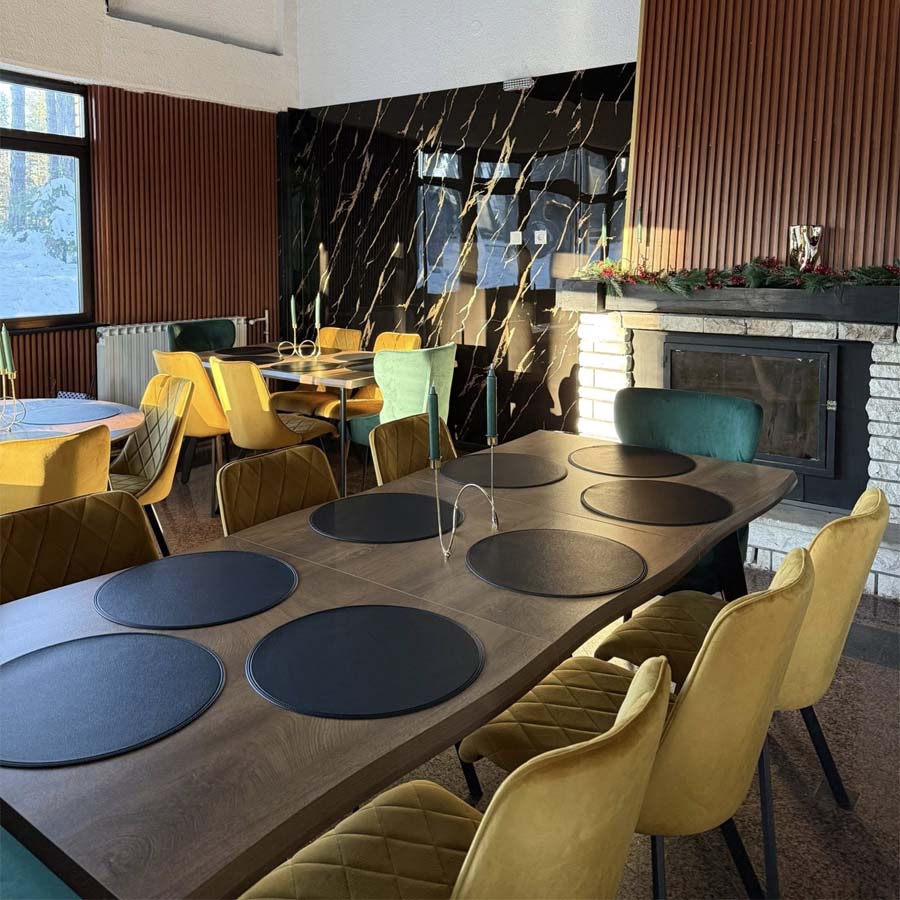 Подарок ваучер за вљубени парови