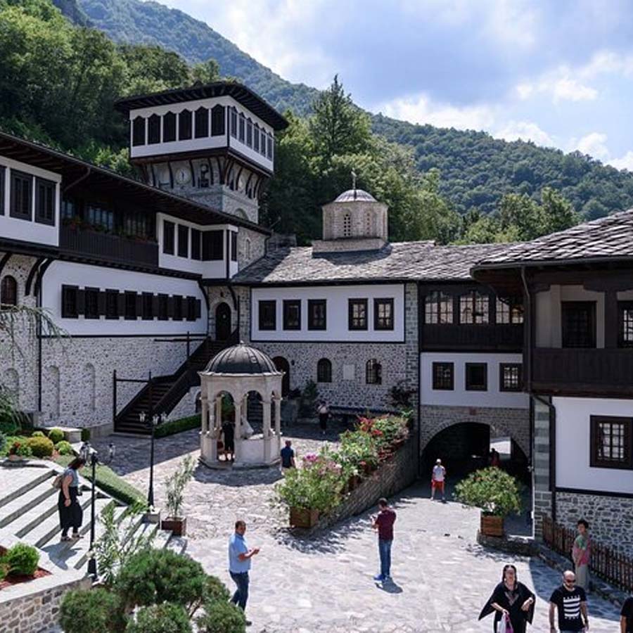 Величествениот манастир Свети Јован Бигорски.