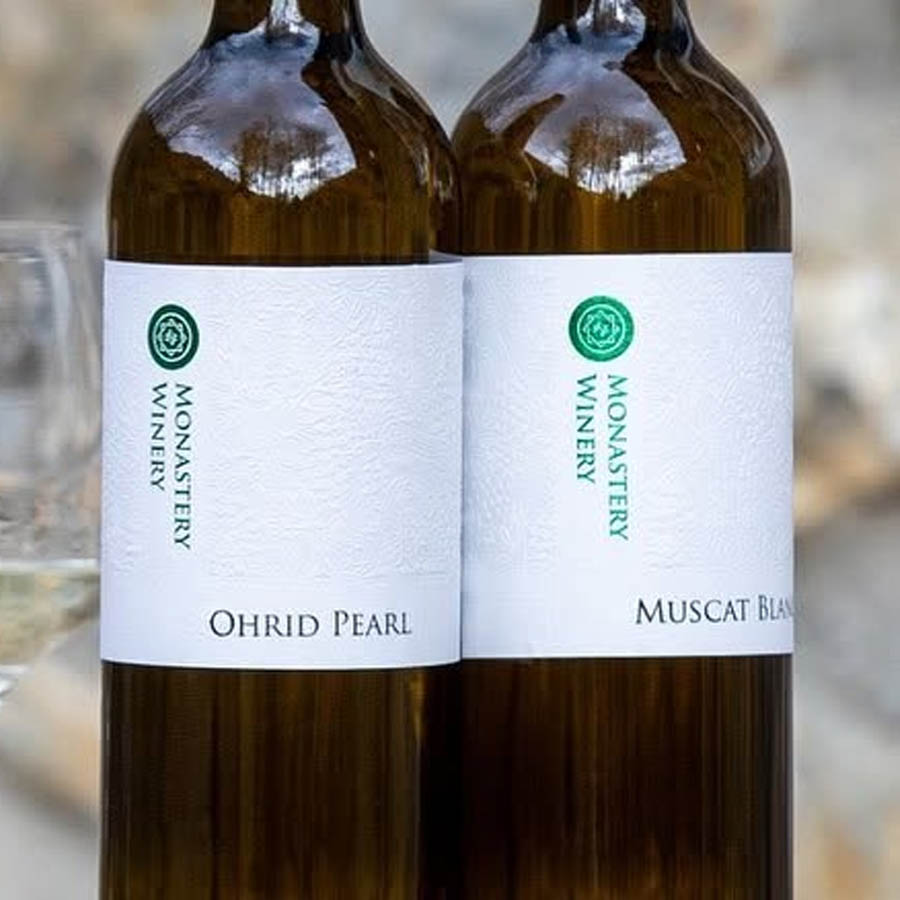 Премиум вкусови од Monastery Winery
